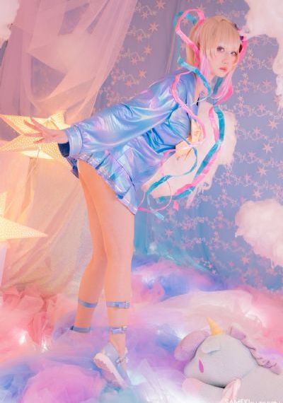 欧美人妖在线视频_BD国语免费高清观看