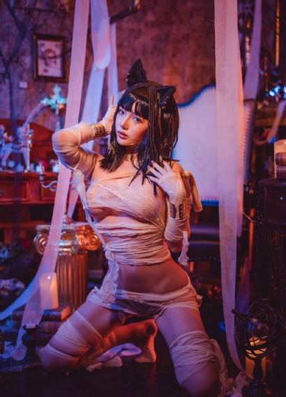 欧美极品金发美女_1080电影在线看