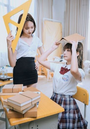 美女久久_BD韩语免费高清观看