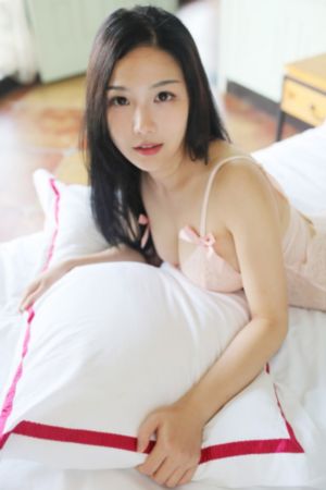 欧美偷窥电影_剧情片高清迅雷在线观看
