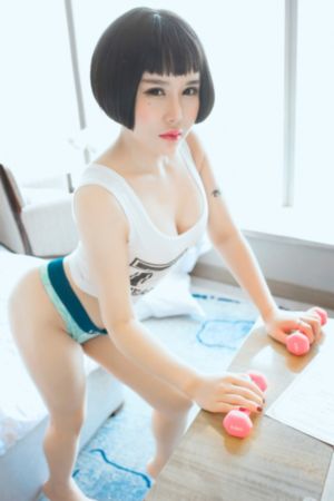 一区二区公开视频_无删减在线播放