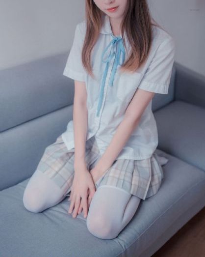 久久丝袜国产制服精品_BD国语电影完整版