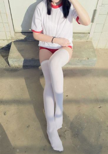 欧美风穿搭女_高清免费观看视频