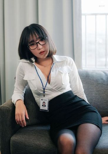 麻豆潘甜甜传媒777777_蓝光BD在线观看