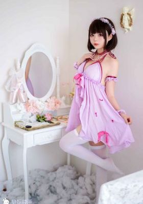 亚洲精品国偷拍_720免费全集观看