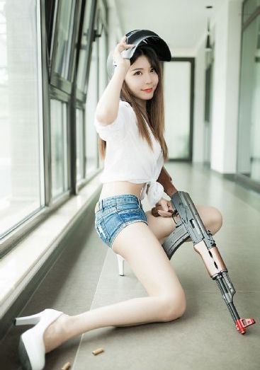 国产美女脱内衣_HD高清视频观看
