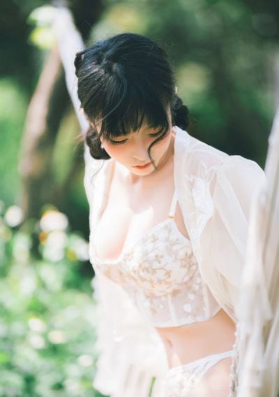 亚洲欧美中文字幕日韩二区_BD英语手机免费观看完整