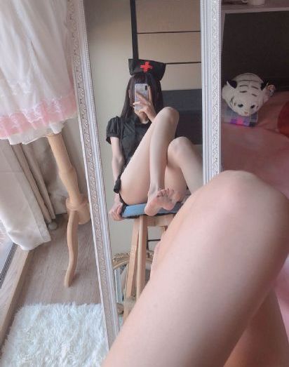 欧美厕所小便视频_1080免费播放