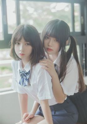 欧美大胸美女_720电影在线观看