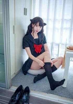 一女两男欧美组合_在线影院观看